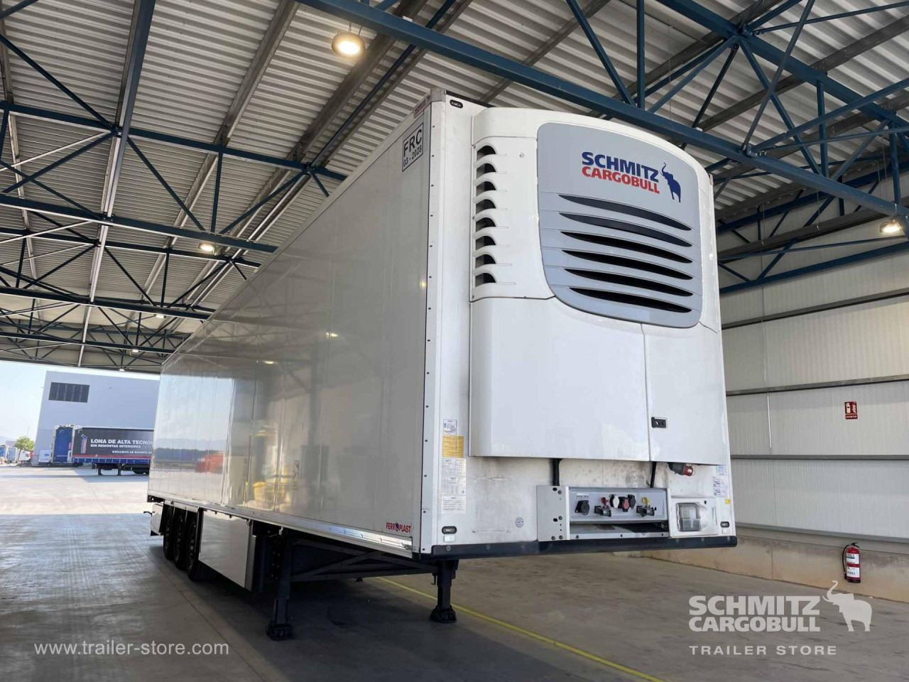 SCHMITZ Semiremolque Frigo Standard - نصف مقطورة متساوي الحرارة: صورة 3 SCHMITZ Semiremolque Frigo Standard - نصف مقطورة متساوي الحرارة: صورة 3
