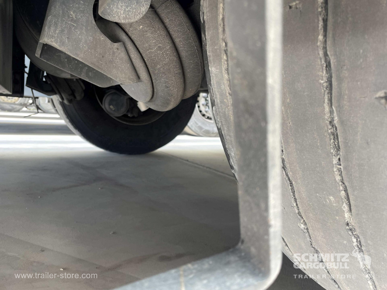 SCHMITZ Semiremolque Frigo Standard - نصف مقطورة متساوي الحرارة: صورة 3 SCHMITZ Semiremolque Frigo Standard - نصف مقطورة متساوي الحرارة: صورة 3