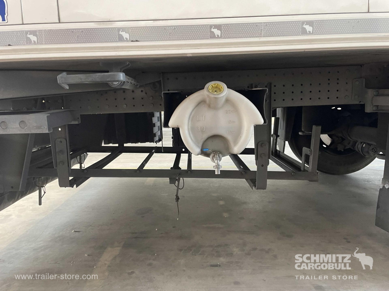SCHMITZ Semiremolque Frigo Standard - نصف مقطورة متساوي الحرارة: صورة 2 SCHMITZ Semiremolque Frigo Standard - نصف مقطورة متساوي الحرارة: صورة 2