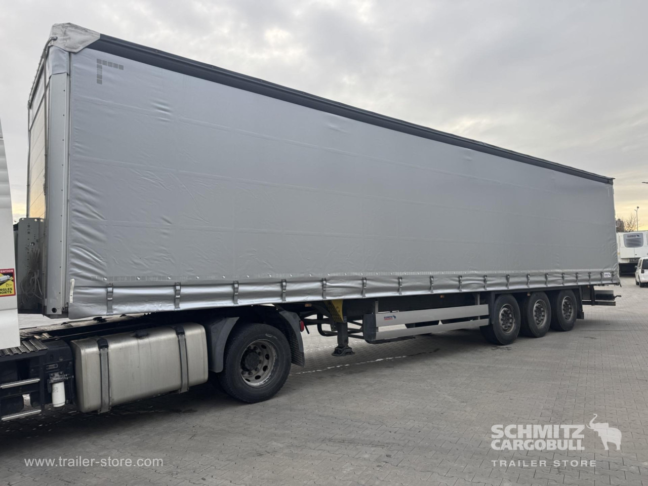 SCHMITZ Curtainsider Standard - نصف مقطورة ستارة: صورة 5 SCHMITZ Curtainsider Standard - نصف مقطورة ستارة: صورة 5