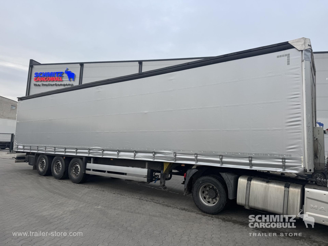 SCHMITZ Curtainsider Standard - نصف مقطورة ستارة: صورة 1 SCHMITZ Curtainsider Standard - نصف مقطورة ستارة: صورة 1