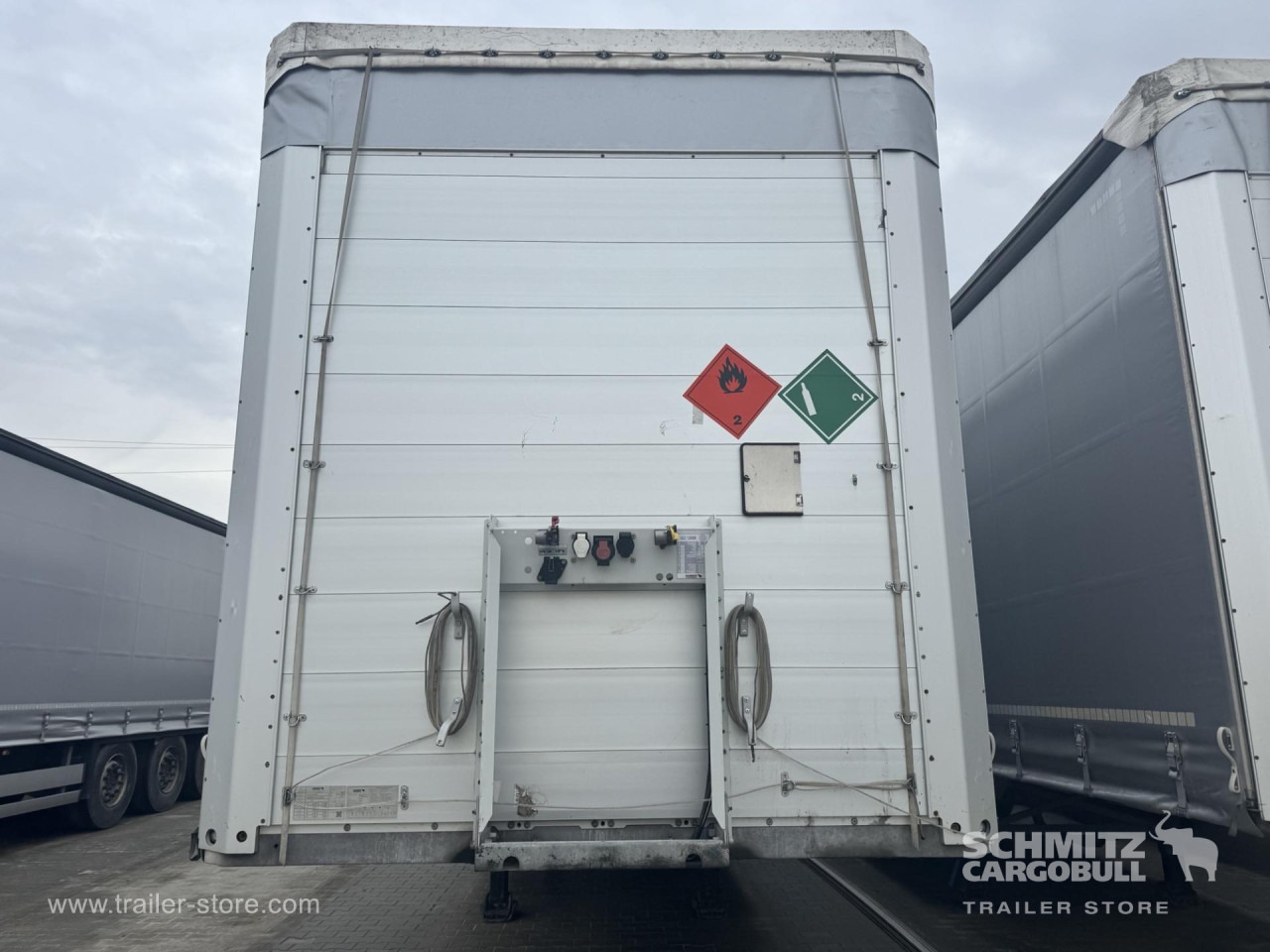 SCHMITZ Curtainsider Standard - نصف مقطورة ستارة: صورة 3 SCHMITZ Curtainsider Standard - نصف مقطورة ستارة: صورة 3