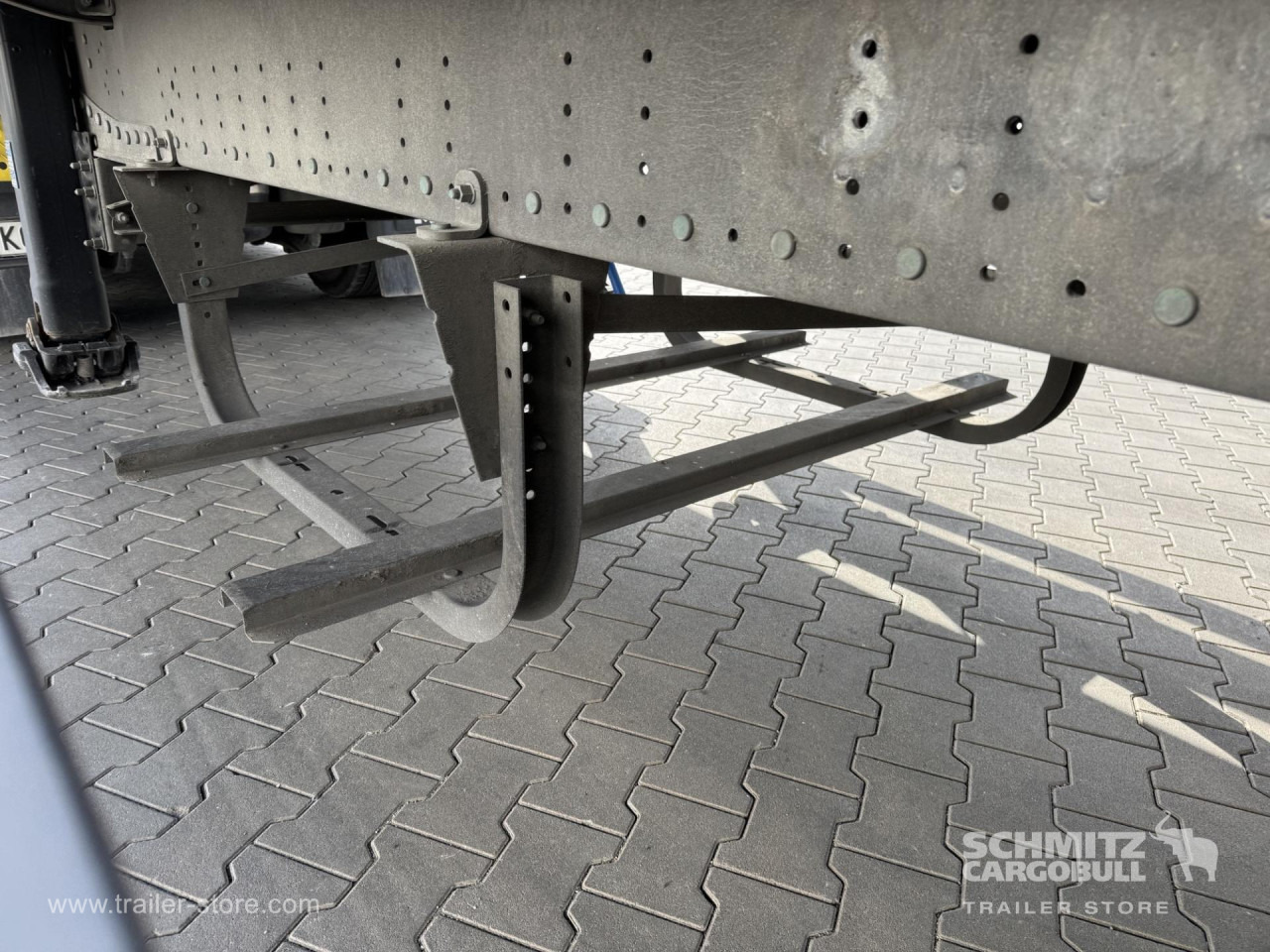SCHMITZ Curtainsider Standard - نصف مقطورة ستارة: صورة 2 SCHMITZ Curtainsider Standard - نصف مقطورة ستارة: صورة 2