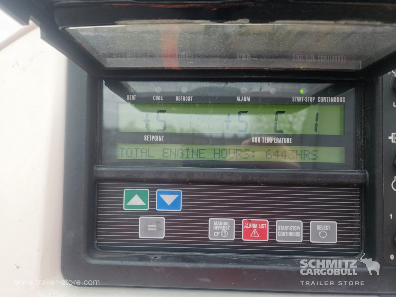 SCHMITZ Reefer Multitemp Taillift - نصف مقطورة متساوي الحرارة: صورة 3 SCHMITZ Reefer Multitemp Taillift - نصف مقطورة متساوي الحرارة: صورة 3