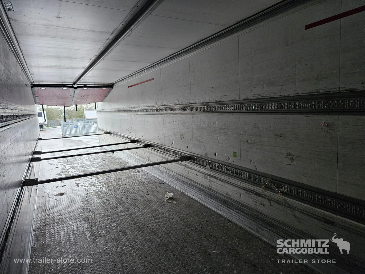 SCHMITZ Reefer Multitemp - نصف مقطورة متساوي الحرارة: صورة 3 SCHMITZ Reefer Multitemp - نصف مقطورة متساوي الحرارة: صورة 3