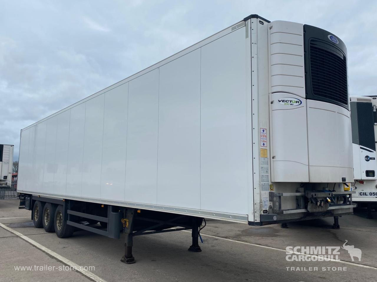 SCHMITZ Reefer Multitemp - نصف مقطورة متساوي الحرارة: صورة 1 SCHMITZ Reefer Multitemp - نصف مقطورة متساوي الحرارة: صورة 1