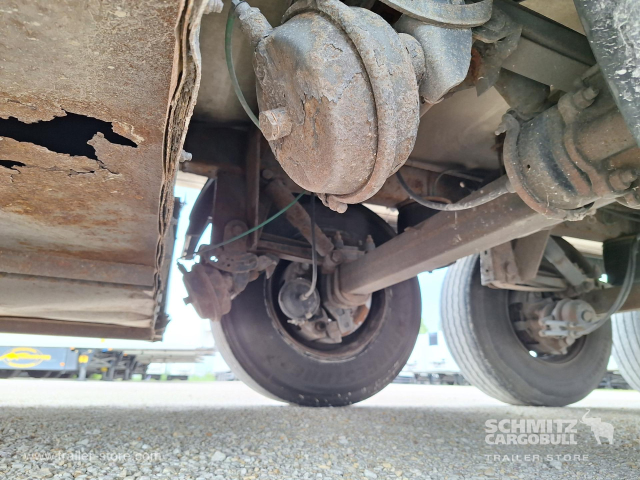 LAMBERET Reefer Standard - نصف مقطورة متساوي الحرارة: صورة 2 LAMBERET Reefer Standard - نصف مقطورة متساوي الحرارة: صورة 2