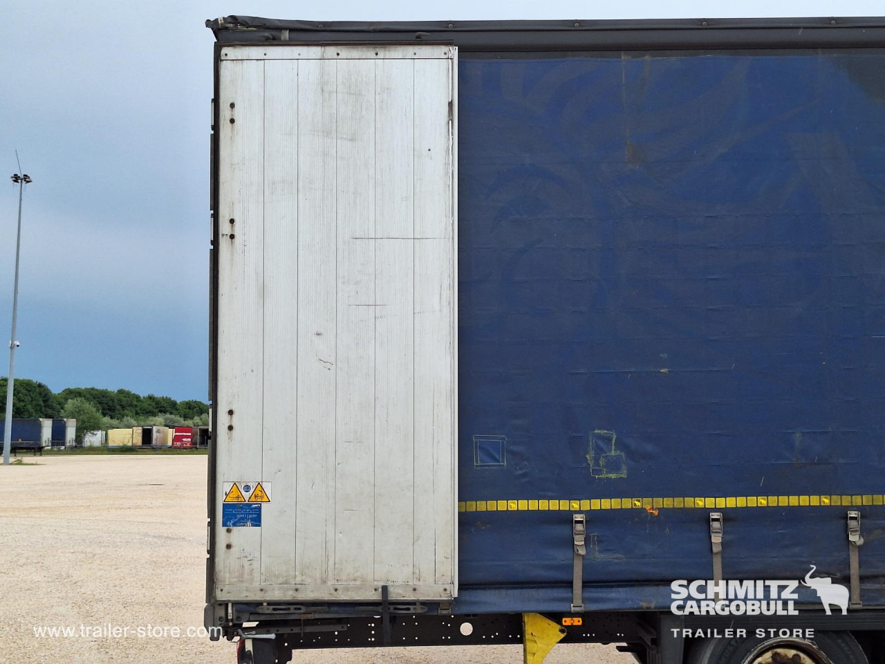 SCHMITZ Curtainsider Mega - نصف مقطورة ستارة: صورة 5 SCHMITZ Curtainsider Mega - نصف مقطورة ستارة: صورة 5