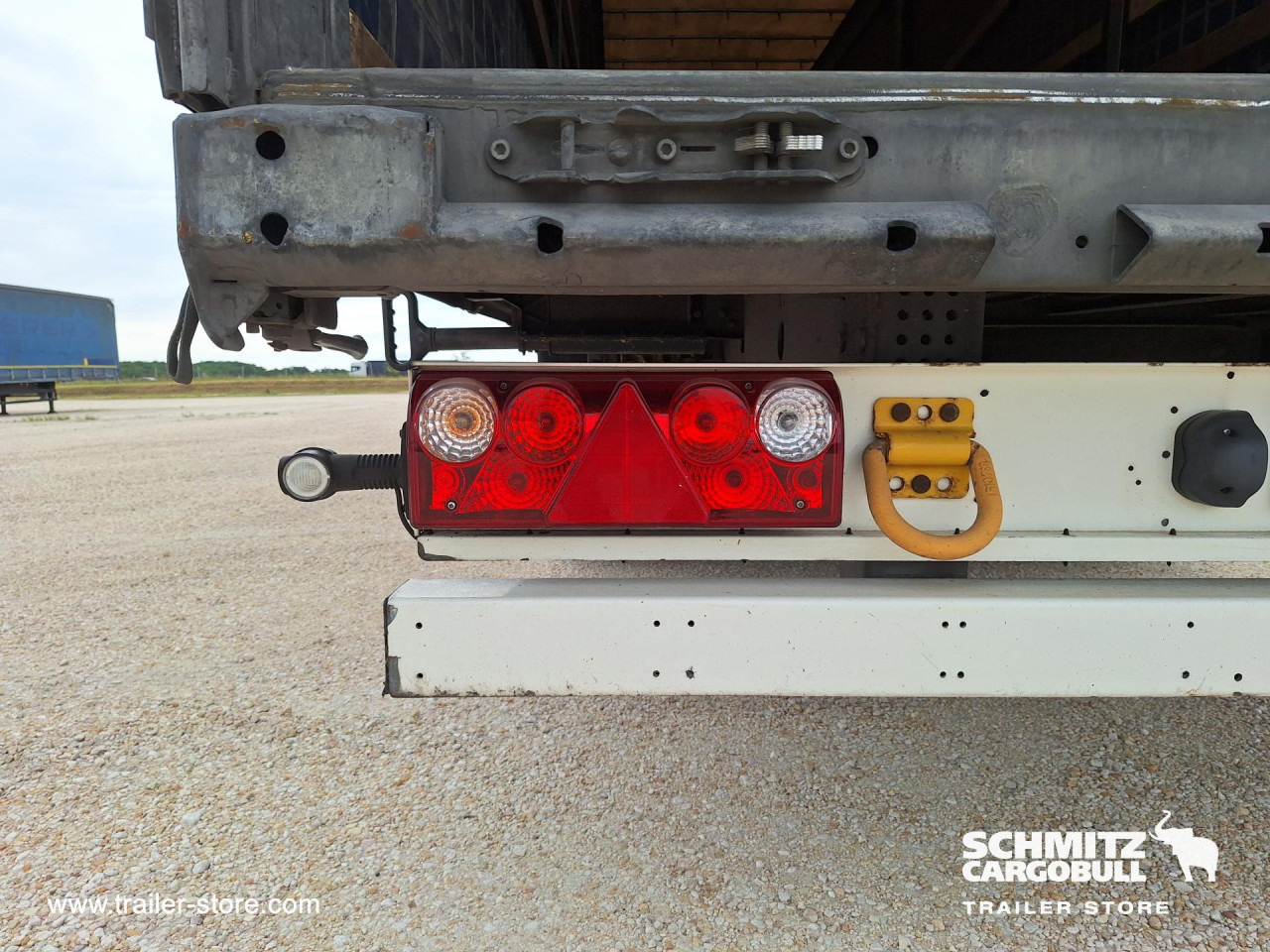 SCHMITZ Curtainsider Mega - نصف مقطورة ستارة: صورة 4 SCHMITZ Curtainsider Mega - نصف مقطورة ستارة: صورة 4