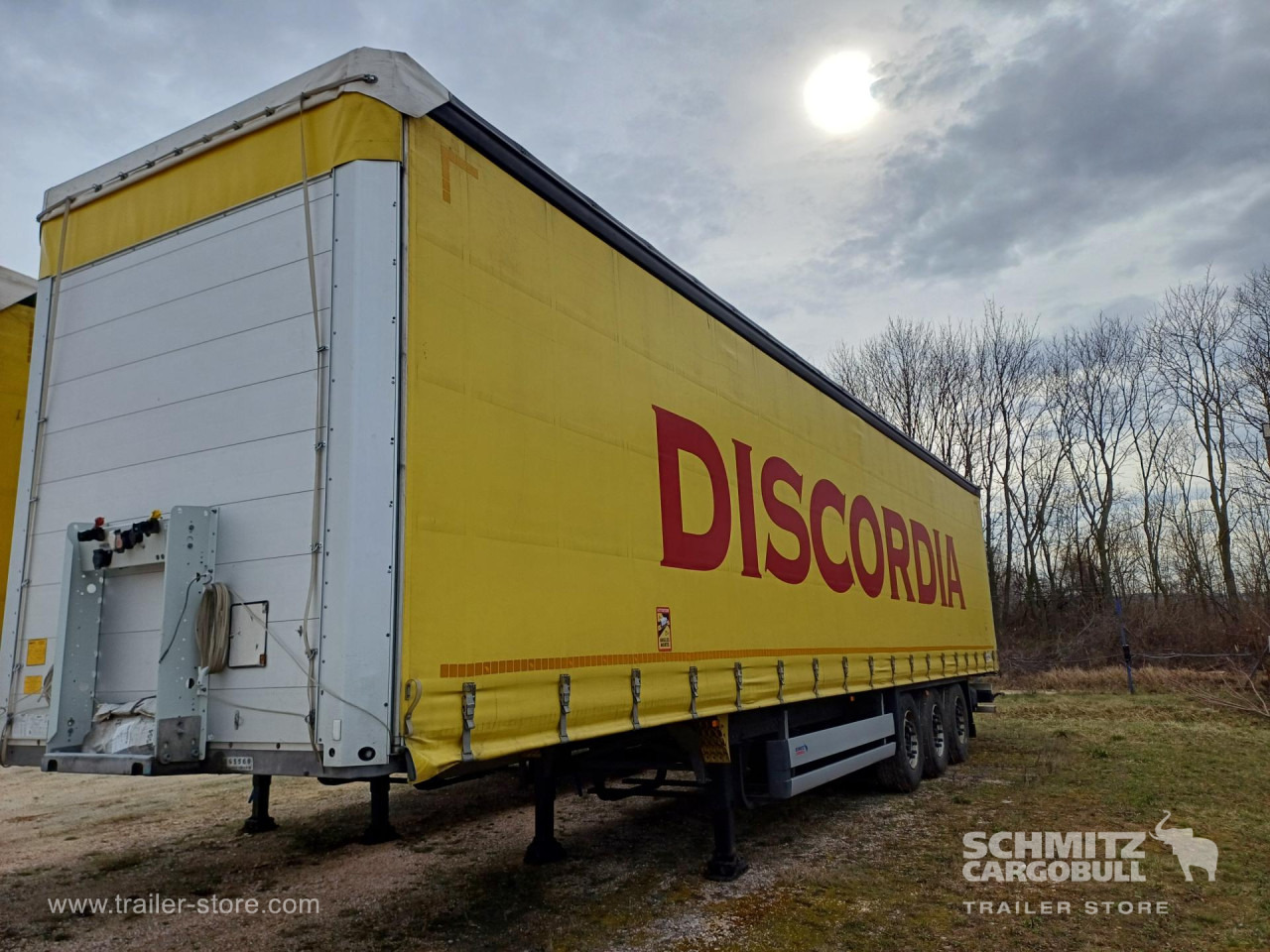SCHMITZ Curtainsider Standard - نصف مقطورة ستارة: صورة 1 SCHMITZ Curtainsider Standard - نصف مقطورة ستارة: صورة 1