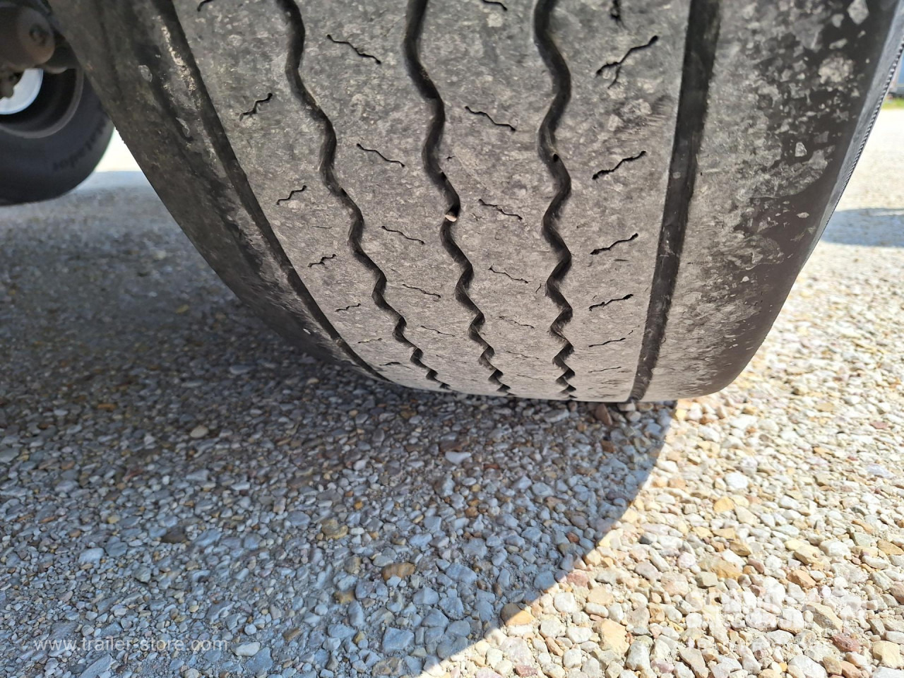 SCHMITZ Tipper Alu-square sided body 27m³ - قلابة نصف مقطورة نصف مقطورة قلابة: صورة 4 SCHMITZ Tipper Alu-square sided body 27m³ - قلابة نصف مقطورة نصف مقطورة قلابة: صورة 4