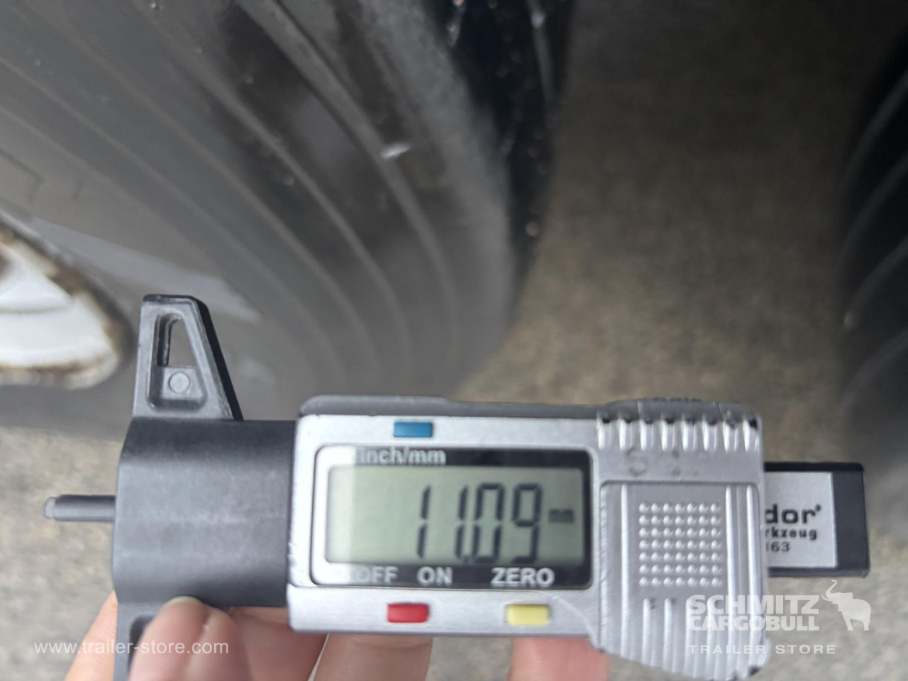 SCHMITZ Curtainsider Standard - نصف مقطورة ستارة: صورة 2 SCHMITZ Curtainsider Standard - نصف مقطورة ستارة: صورة 2