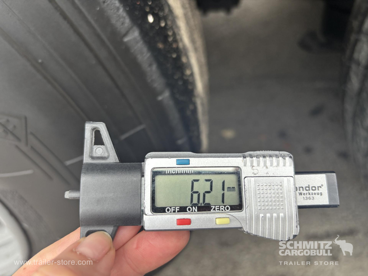 SCHMITZ Curtainsider Standard - نصف مقطورة ستارة: صورة 3 SCHMITZ Curtainsider Standard - نصف مقطورة ستارة: صورة 3