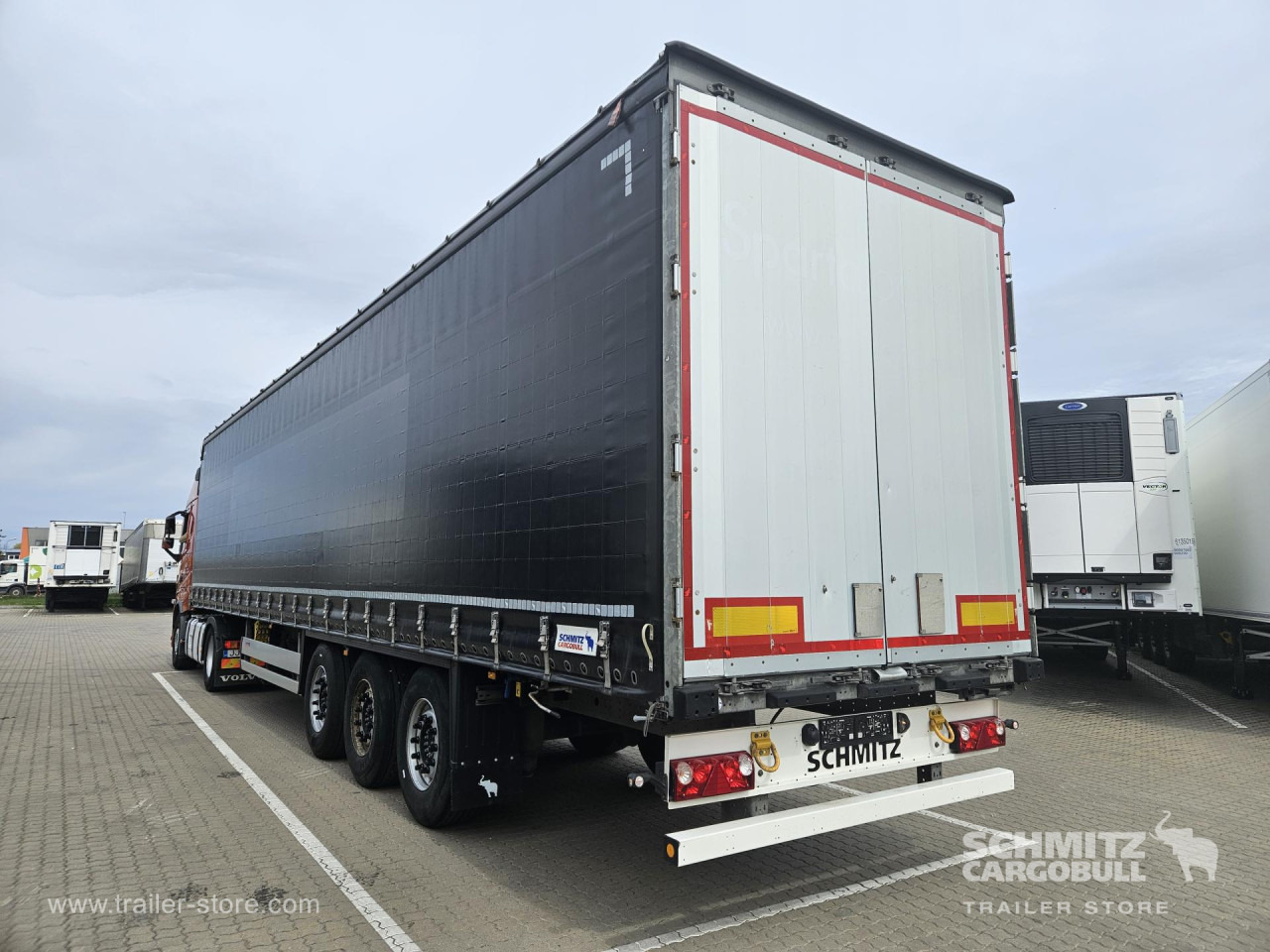 SCHMITZ Curtainsider Standard - نصف مقطورة ستارة: صورة 2 SCHMITZ Curtainsider Standard - نصف مقطورة ستارة: صورة 2