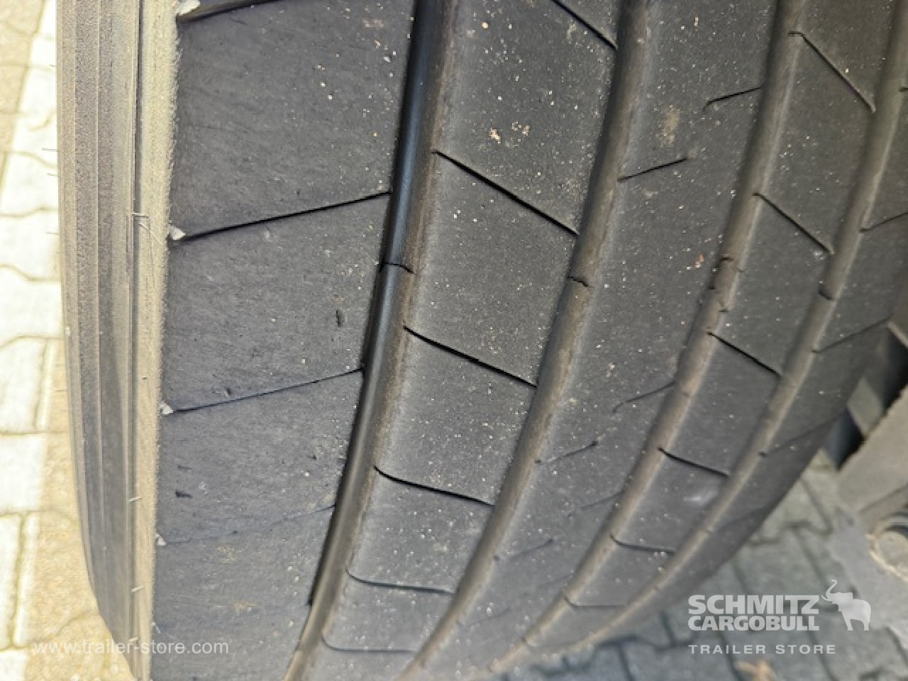 SCHMITZ Oplegger Kasten Standard Taillift - نصف مقطورة صندوق مغلق: صورة 5 SCHMITZ Oplegger Kasten Standard Taillift - نصف مقطورة صندوق مغلق: صورة 5