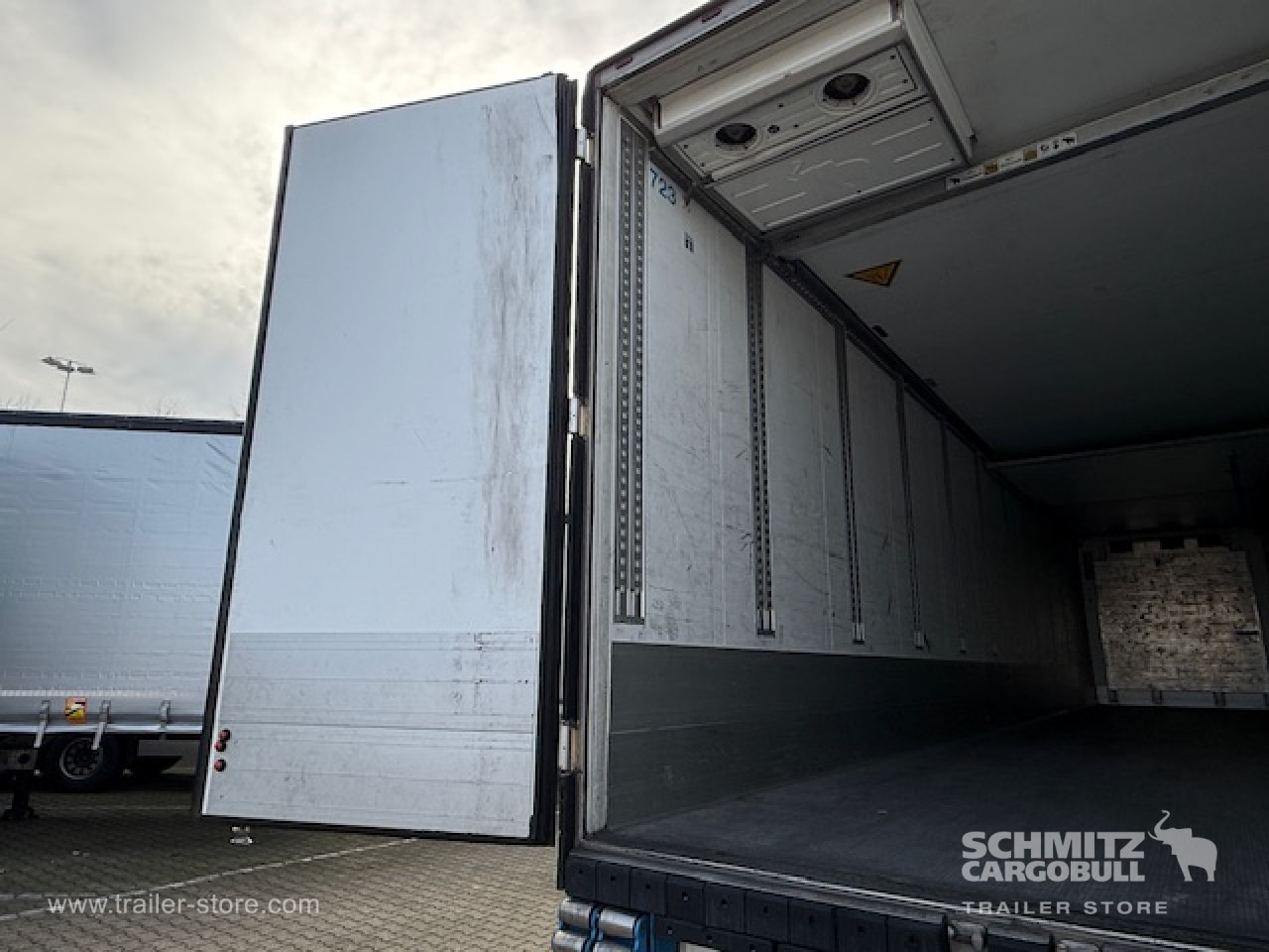 SCHMITZ Oplegger Vries Multitemp Double deck - نصف مقطورة متساوي الحرارة: صورة 4 SCHMITZ Oplegger Vries Multitemp Double deck - نصف مقطورة متساوي الحرارة: صورة 4