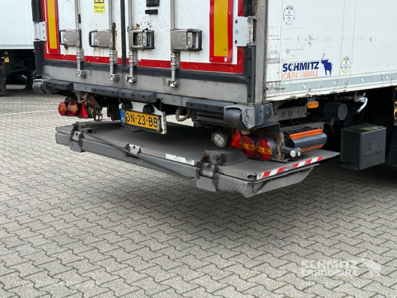 SCHMITZ Oplegger Vries Multitemp - نصف مقطورة متساوي الحرارة: صورة 4 SCHMITZ Oplegger Vries Multitemp - نصف مقطورة متساوي الحرارة: صورة 4
