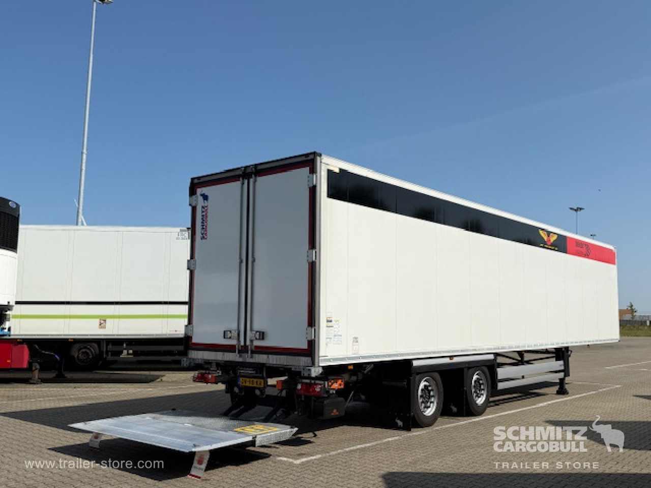 SCHMITZ Oplegger Vries Standard Taillift - نصف مقطورة متساوي الحرارة: صورة 4 SCHMITZ Oplegger Vries Standard Taillift - نصف مقطورة متساوي الحرارة: صورة 4