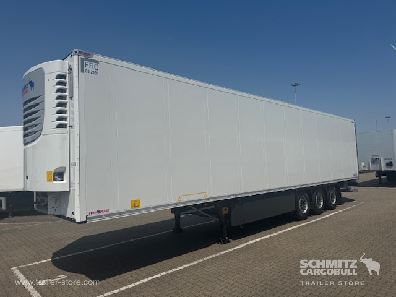 SCHMITZ Oplegger Vries Standard Taillift - نصف مقطورة متساوي الحرارة: صورة 1 SCHMITZ Oplegger Vries Standard Taillift - نصف مقطورة متساوي الحرارة: صورة 1