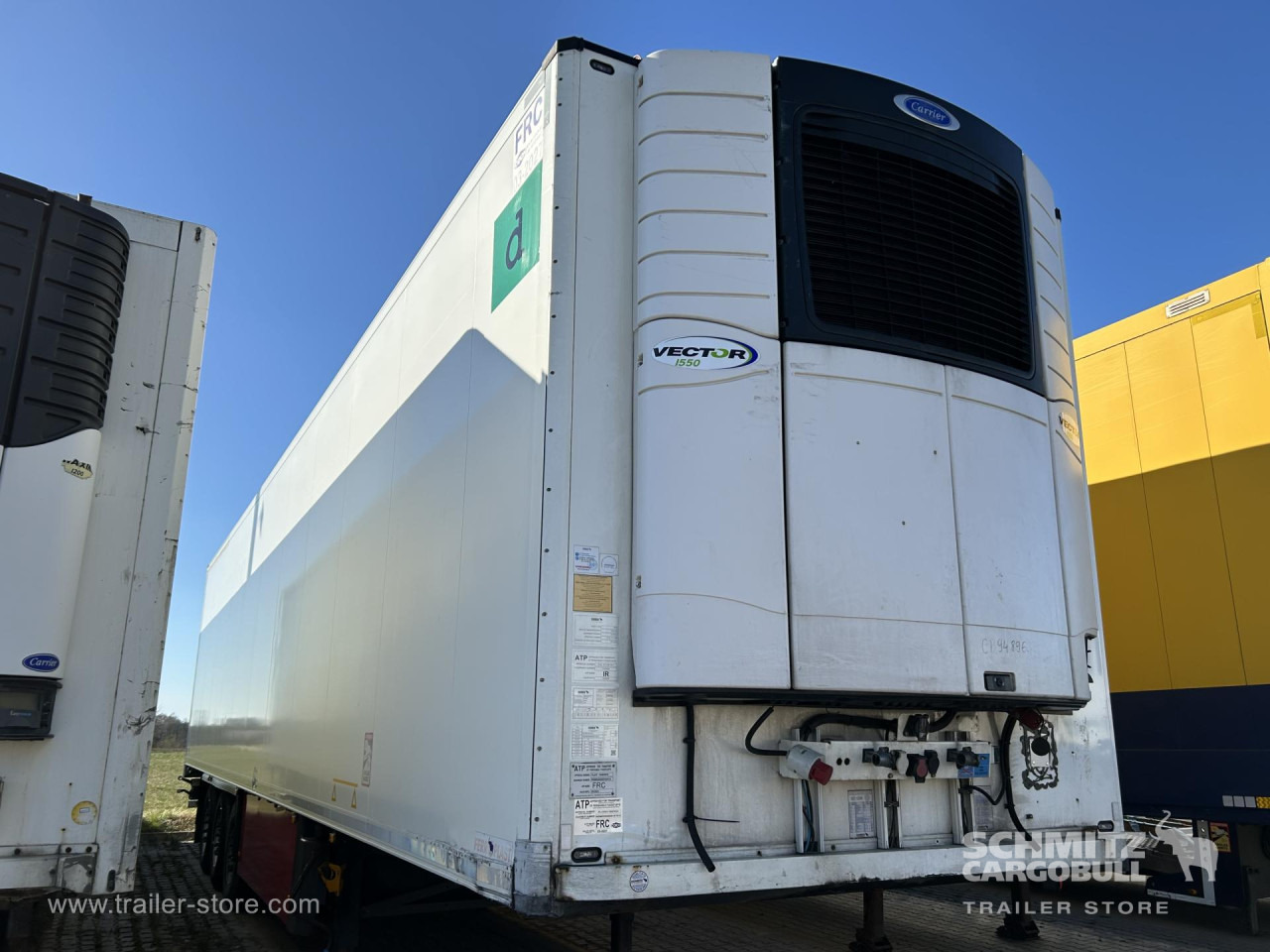 SCHMITZ Reefer Standard - نصف مقطورة متساوي الحرارة: صورة 1 SCHMITZ Reefer Standard - نصف مقطورة متساوي الحرارة: صورة 1