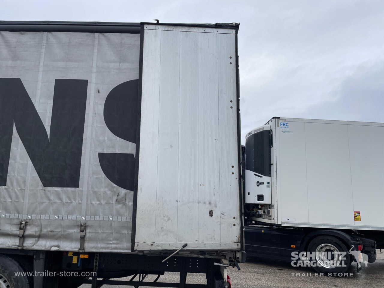 SCHMITZ Curtainsider Standard - نصف مقطورة ستارة: صورة 5 SCHMITZ Curtainsider Standard - نصف مقطورة ستارة: صورة 5