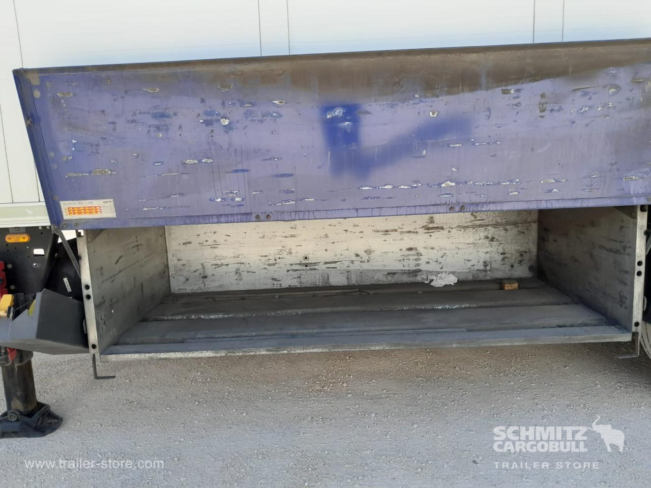 SCHMITZ Reefer Standard - نصف مقطورة متساوي الحرارة: صورة 2 SCHMITZ Reefer Standard - نصف مقطورة متساوي الحرارة: صورة 2