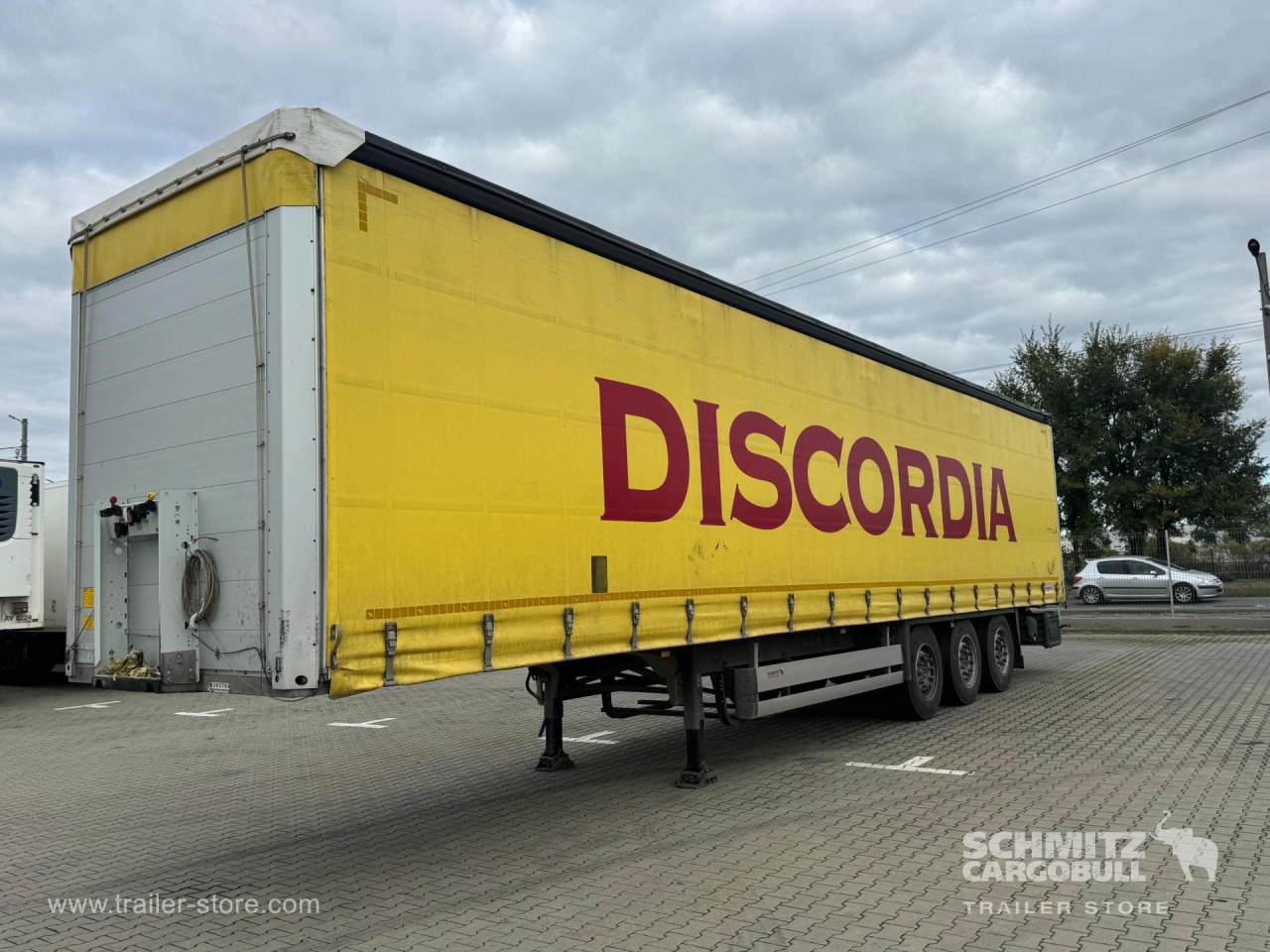 SCHMITZ Curtainsider Standard - نصف مقطورة ستارة: صورة 1 SCHMITZ Curtainsider Standard - نصف مقطورة ستارة: صورة 1