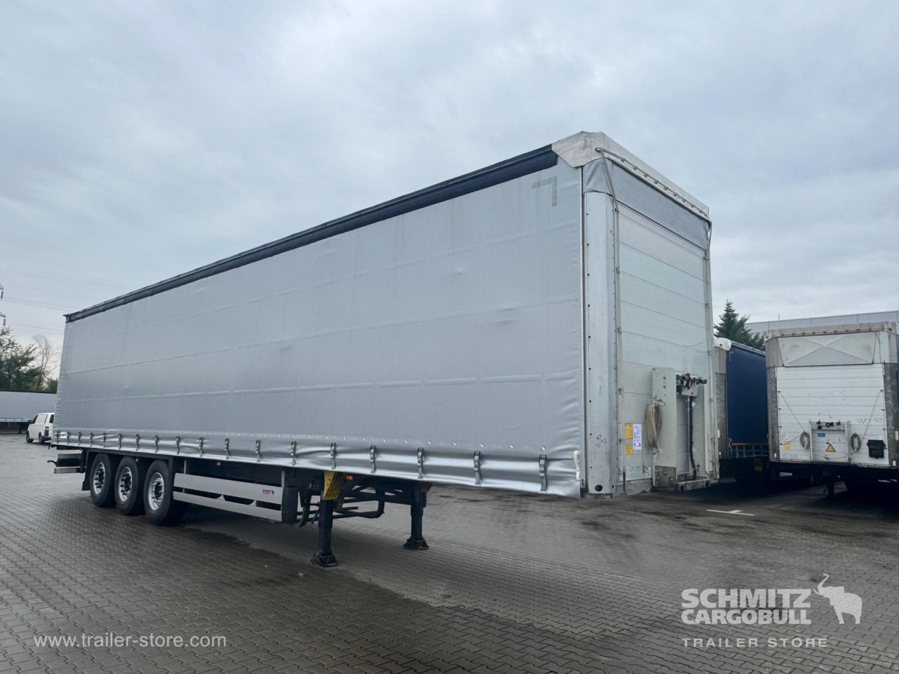 SCHMITZ Curtainsider Standard - نصف مقطورة ستارة: صورة 1 SCHMITZ Curtainsider Standard - نصف مقطورة ستارة: صورة 1