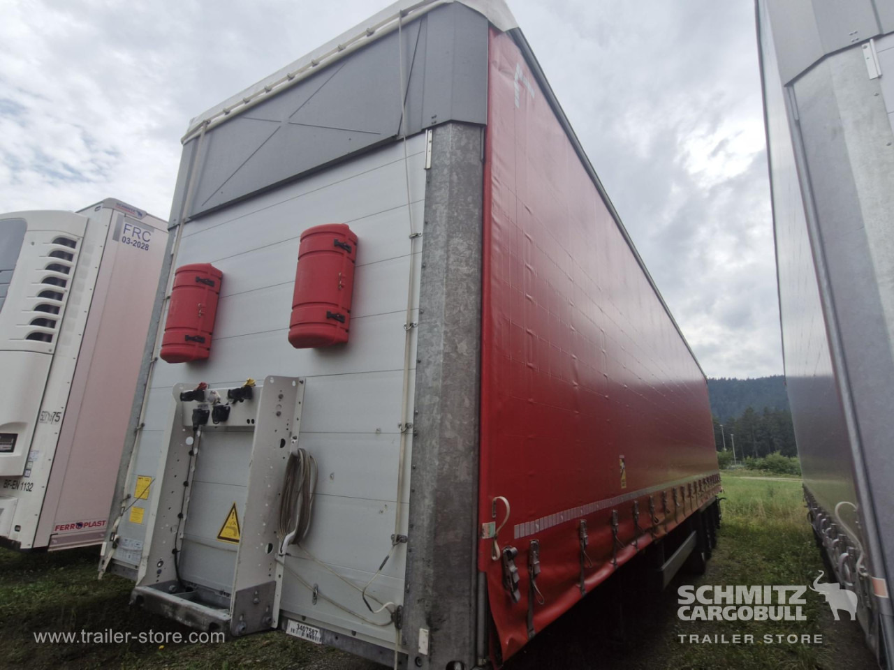 SCHMITZ Curtainsider Varios - نصف مقطورة ستارة: صورة 2 SCHMITZ Curtainsider Varios - نصف مقطورة ستارة: صورة 2