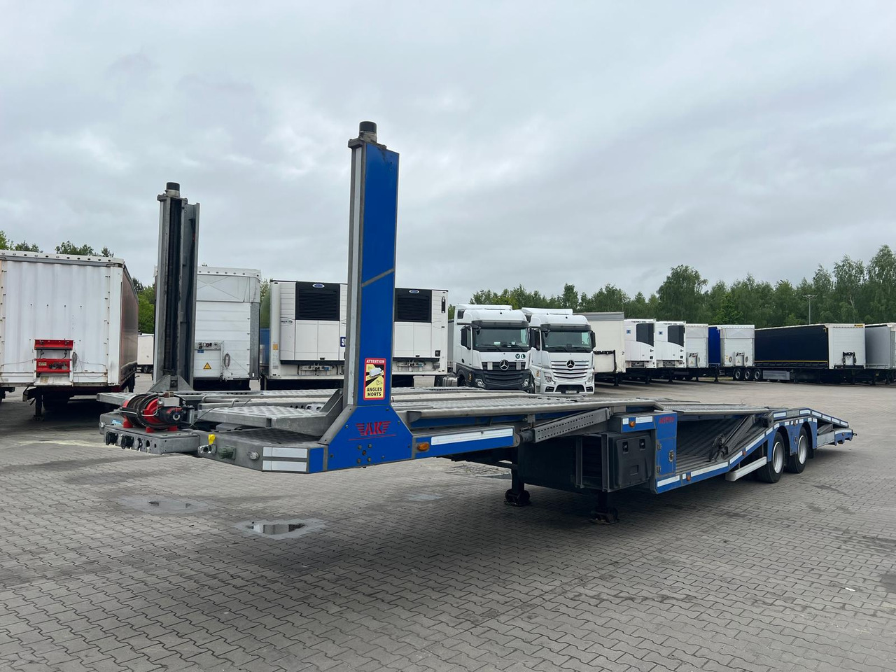 AKSOYLU YR2 autotransporter semi-trailer / 2023 - نصف مقطورة نقل السيارات: صورة 5 AKSOYLU YR2 autotransporter semi-trailer / 2023 - نصف مقطورة نقل السيارات: صورة 5