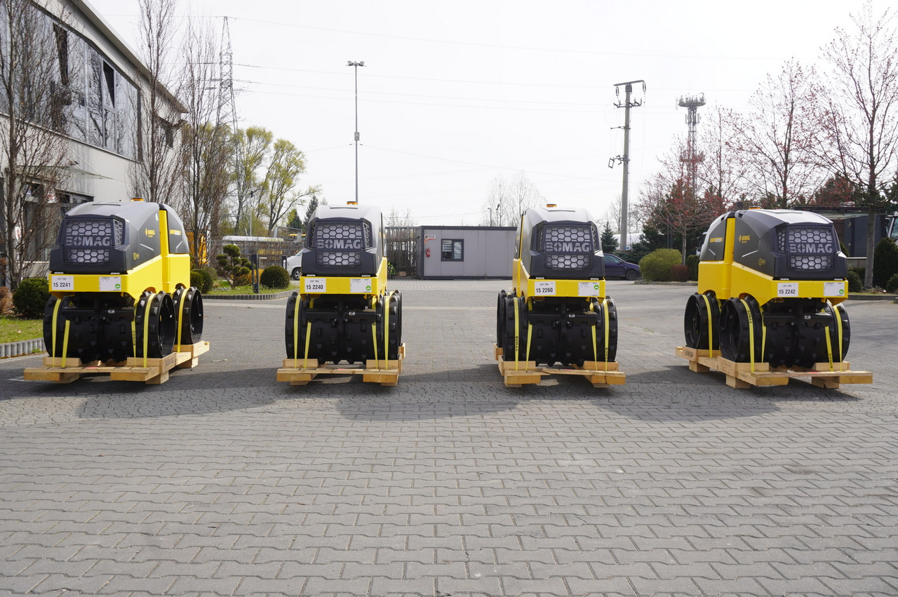 BOMAG BMP 8500 brand-new trench roller / Remote Control / 4 units - مدحلة صغيرة: صورة 2 BOMAG BMP 8500 brand-new trench roller / Remote Control / 4 units - مدحلة صغيرة: صورة 2