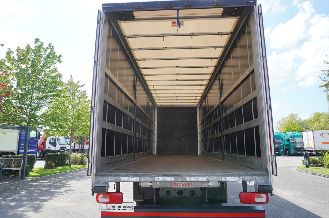 DAF CF 18.370 / Curtainsider 23 EPAL! / Sleeper cab - شاحنة ستارة: صورة 4 DAF CF 18.370 / Curtainsider 23 EPAL! / Sleeper cab - شاحنة ستارة: صورة 4