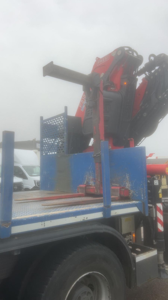 DAF CF 480 8x4 E6 / Fassi F315A.2.26 crane / flatbedCF 480 8x4 E6 / Fassi F315A.2.26 crane / flatbed - شاحنات مسطحة, شاحنة كرين: صورة 4 DAF CF 480 8x4 E6 / Fassi F315A.2.26 crane / flatbedCF 480 8x4 E6 / Fassi F315A.2.26 crane / flatbed - شاحنات مسطحة, شاحنة كرين: صورة 4