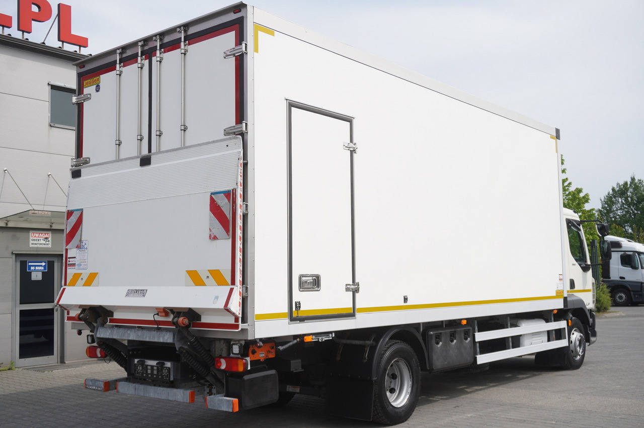 DAF LF 16.260 / Jegger Refrigerator / Carrier Supra 750 / DHOLLANDIA 1500 kg / Sleeper cab - شاحنة الفريزر: صورة 3 DAF LF 16.260 / Jegger Refrigerator / Carrier Supra 750 / DHOLLANDIA 1500 kg / Sleeper cab - شاحنة الفريزر: صورة 3