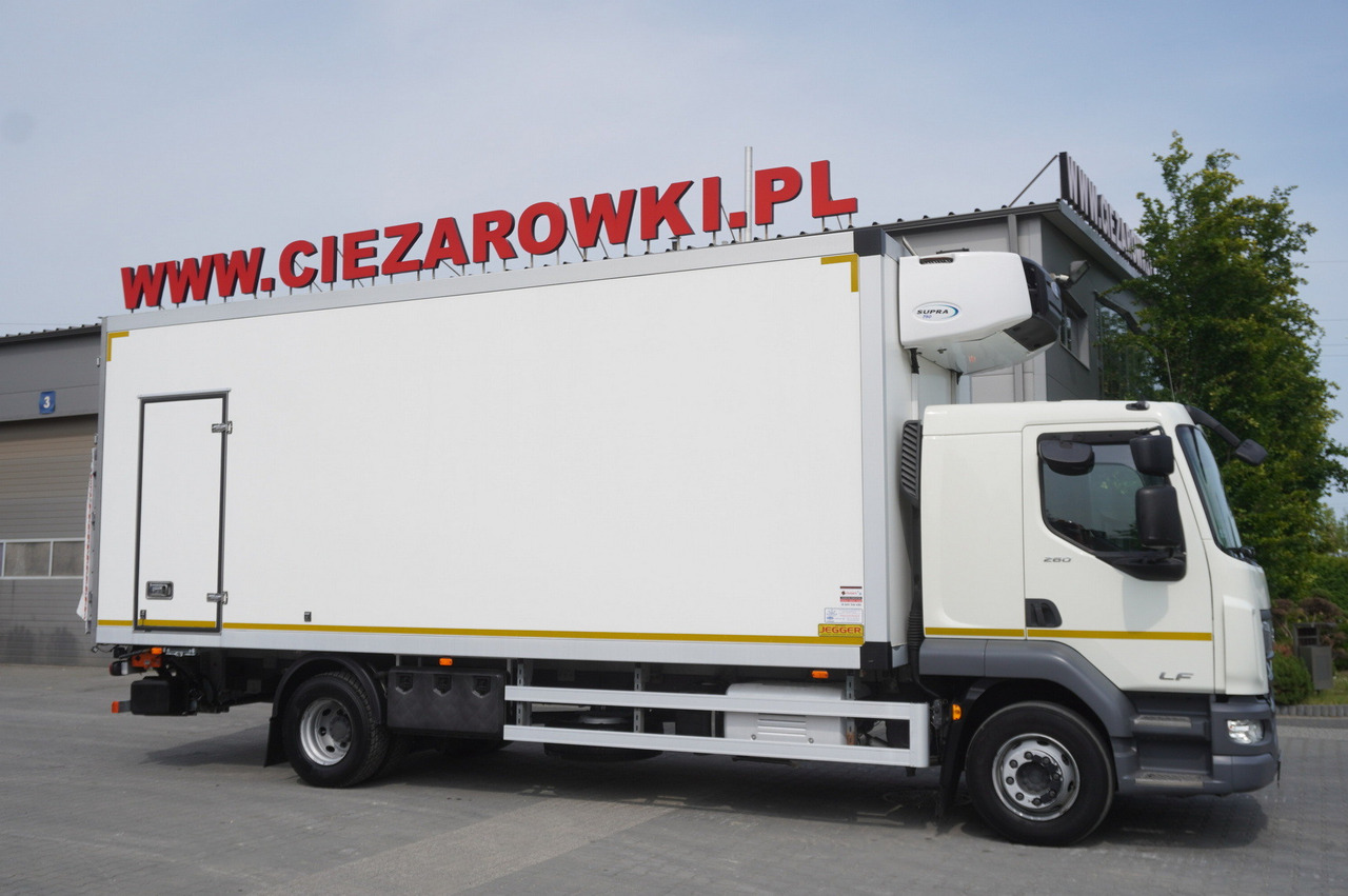 DAF LF 16.260 / Jegger Refrigerator / Carrier Supra 750 / DHOLLANDIA 1500 kg / Sleeper cab - شاحنة الفريزر: صورة 2 DAF LF 16.260 / Jegger Refrigerator / Carrier Supra 750 / DHOLLANDIA 1500 kg / Sleeper cab - شاحنة الفريزر: صورة 2