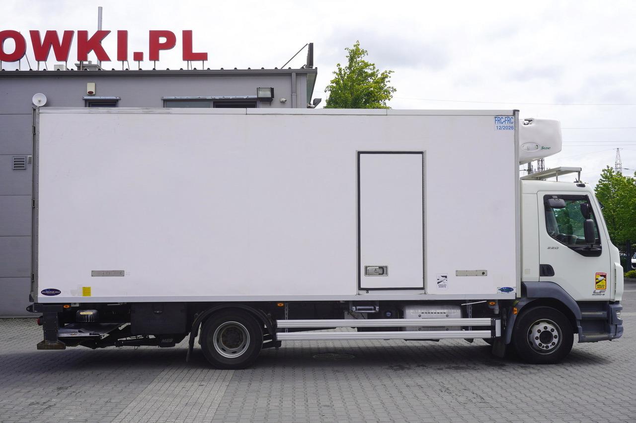 DAF LF 220 / Refrigerator 16 EPAL Multitemp / Carrier Supra 1150 MT / Palfinger 1500 kg - شاحنة الفريزر: صورة 2 DAF LF 220 / Refrigerator 16 EPAL Multitemp / Carrier Supra 1150 MT / Palfinger 1500 kg - شاحنة الفريزر: صورة 2