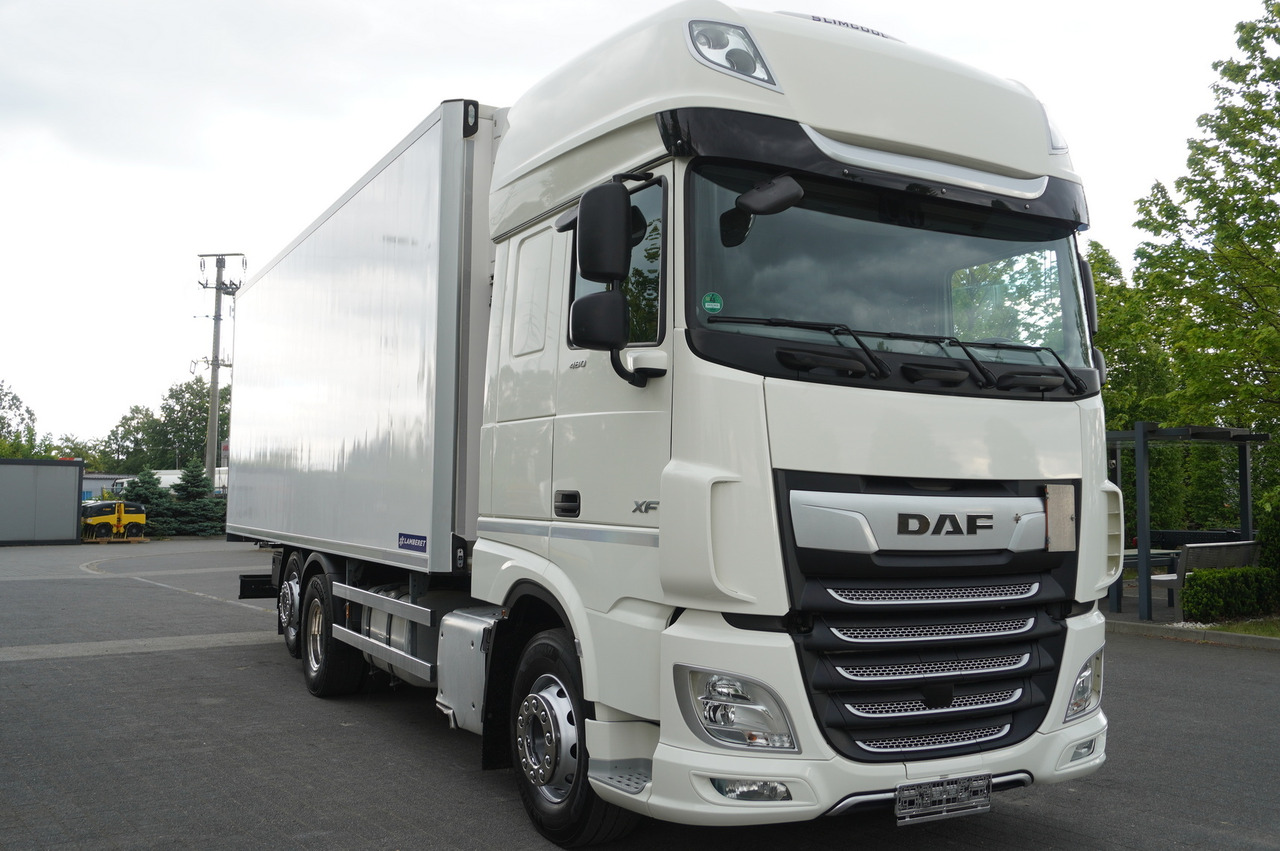 DAF XF 480 EURO 6/ 2021 / Lamberet Refrigerator / Carrier Vector 1550 - شاحنة الفريزر: صورة 4 DAF XF 480 EURO 6/ 2021 / Lamberet Refrigerator / Carrier Vector 1550 - شاحنة الفريزر: صورة 4