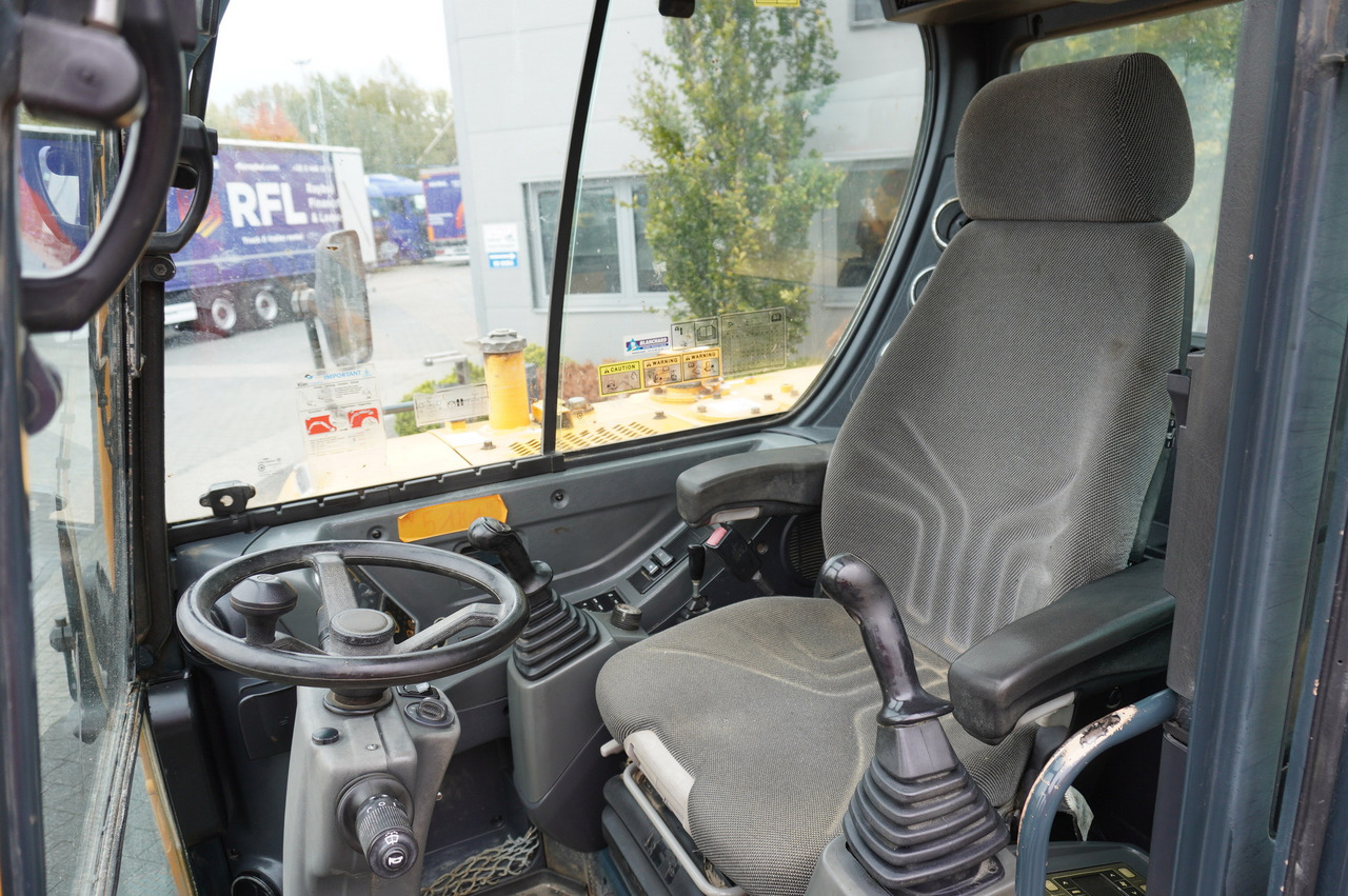 Hyundai Robex 55W-9 Wheeled Excavator 5.5t / 2 unit Hyundai Robex 55W-9 Wheeled Excavator 5.5t / 2 unit: صورة 12