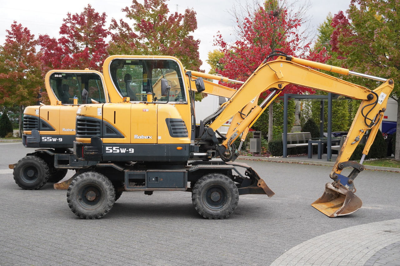 Hyundai Robex 55W-9 Wheeled Excavator 5.5t / 2pcs - حفارة: صورة 3 Hyundai Robex 55W-9 Wheeled Excavator 5.5t / 2pcs - حفارة: صورة 3
