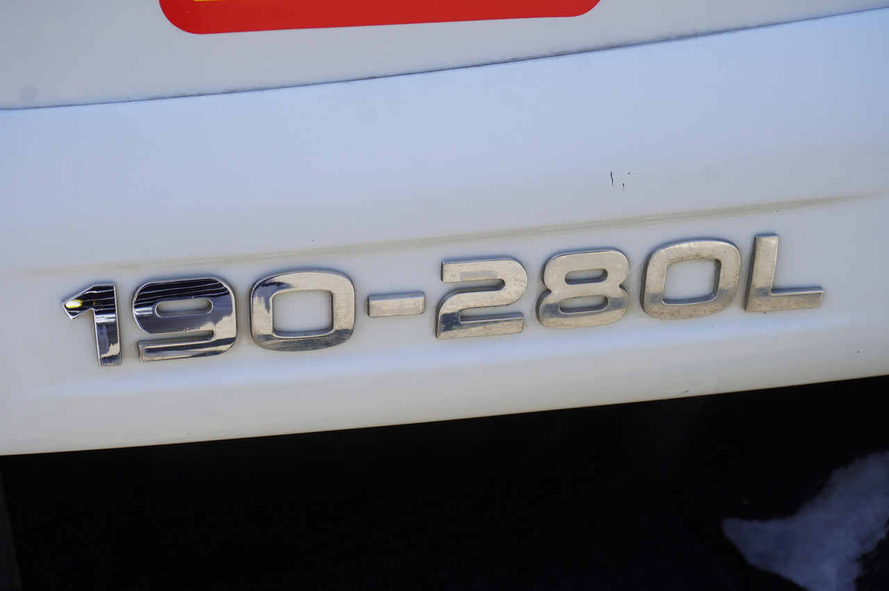 شاحنات مسطحة, شاحنة كرين IVECO EUROCARGO 190-280L / FASSI F135A / 8 M / Lift cap. 5580 kg: صورة 12