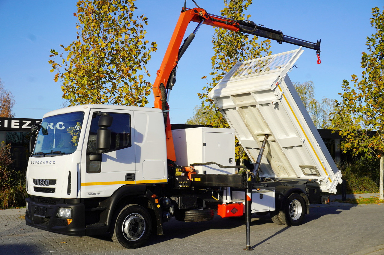 IVECO Eurocargo 120E18 Crane Palfinger / 3-way tipper / sleeper cab - شاحنة كرين: صورة 1 IVECO Eurocargo 120E18 Crane Palfinger / 3-way tipper / sleeper cab - شاحنة كرين: صورة 1