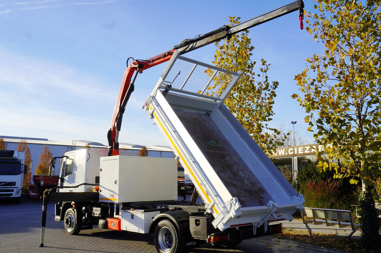 IVECO Eurocargo 120E18 Crane Palfinger / 3-way tipper / sleeper cab - شاحنة قلاب, شاحنة كرين: صورة 4 IVECO Eurocargo 120E18 Crane Palfinger / 3-way tipper / sleeper cab - شاحنة قلاب, شاحنة كرين: صورة 4