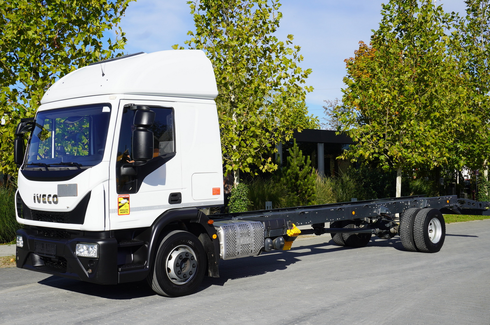 IVECO Eurocargo 140e19 4×2 E6 Glob / ADR / frame 8,1m - شاحنة هيكل كابينة: صورة 1 IVECO Eurocargo 140e19 4×2 E6 Glob / ADR / frame 8,1m - شاحنة هيكل كابينة: صورة 1