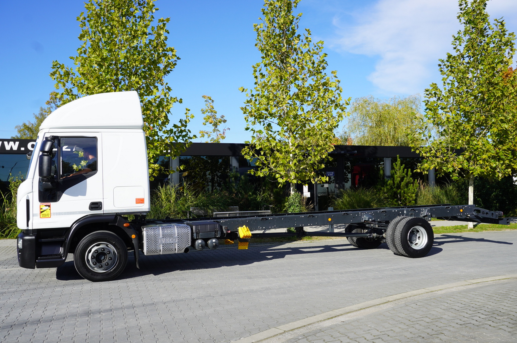 IVECO Eurocargo 140e19 4×2 E6 Glob / ADR / frame 8,1m - شاحنة هيكل كابينة: صورة 2 IVECO Eurocargo 140e19 4×2 E6 Glob / ADR / frame 8,1m - شاحنة هيكل كابينة: صورة 2