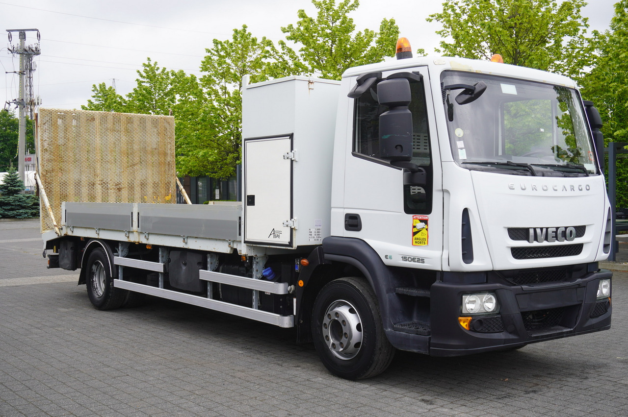 IVECO Eurocargo 150 E25 / 90 tho. km !!! / Tow truck - شاحنة نقل سيارات شاحنة: صورة 4 IVECO Eurocargo 150 E25 / 90 tho. km !!! / Tow truck - شاحنة نقل سيارات شاحنة: صورة 4