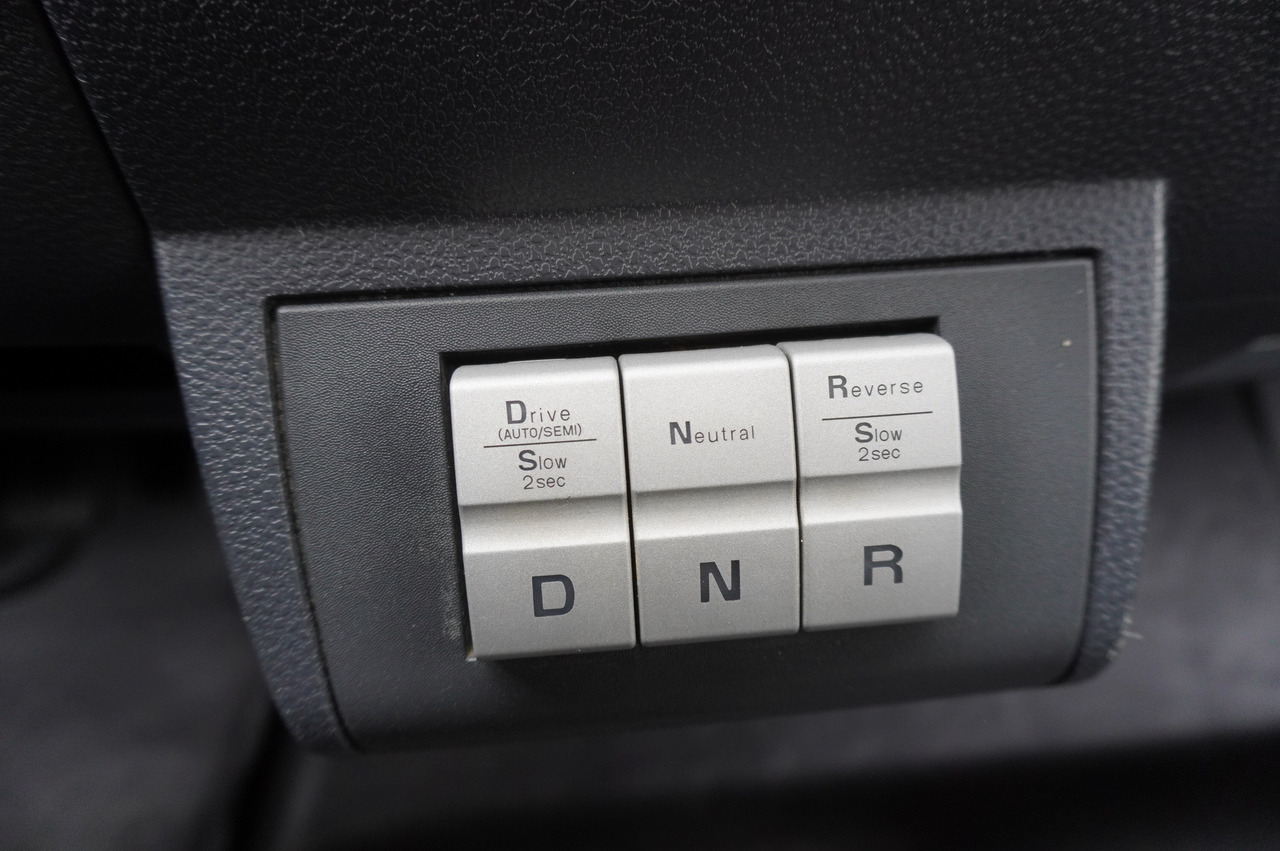 شاحنات مسطحة IVECO Eurocargo 150 E25 / 90 tho. km !!! / Tow truck: صورة 23 شاحنات مسطحة IVECO Eurocargo 150 E25 / 90 tho. km !!! / Tow truck: صورة 23