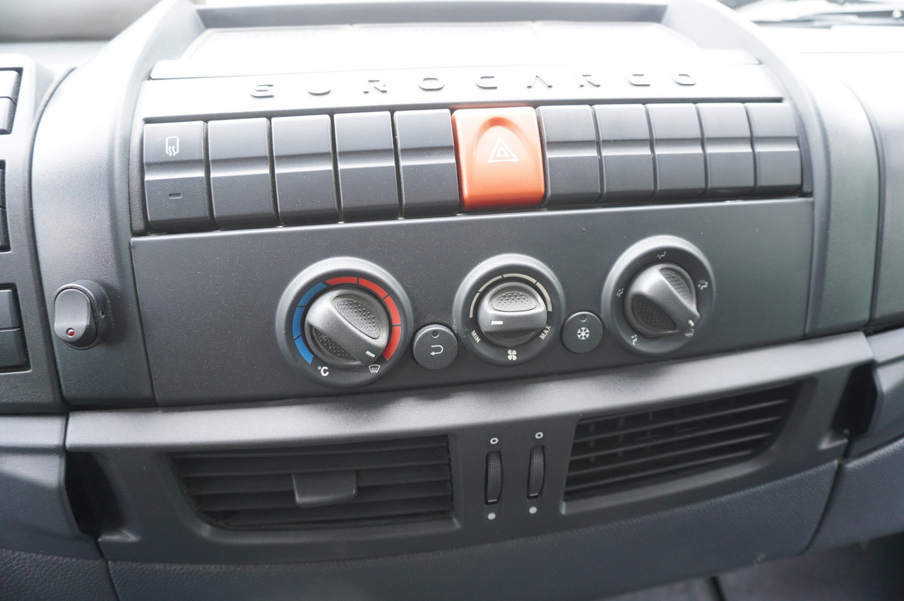 شاحنات مسطحة IVECO Eurocargo 150 E25 / 90 tho. km !!! / Tow truck: صورة 21 شاحنات مسطحة IVECO Eurocargo 150 E25 / 90 tho. km !!! / Tow truck: صورة 21