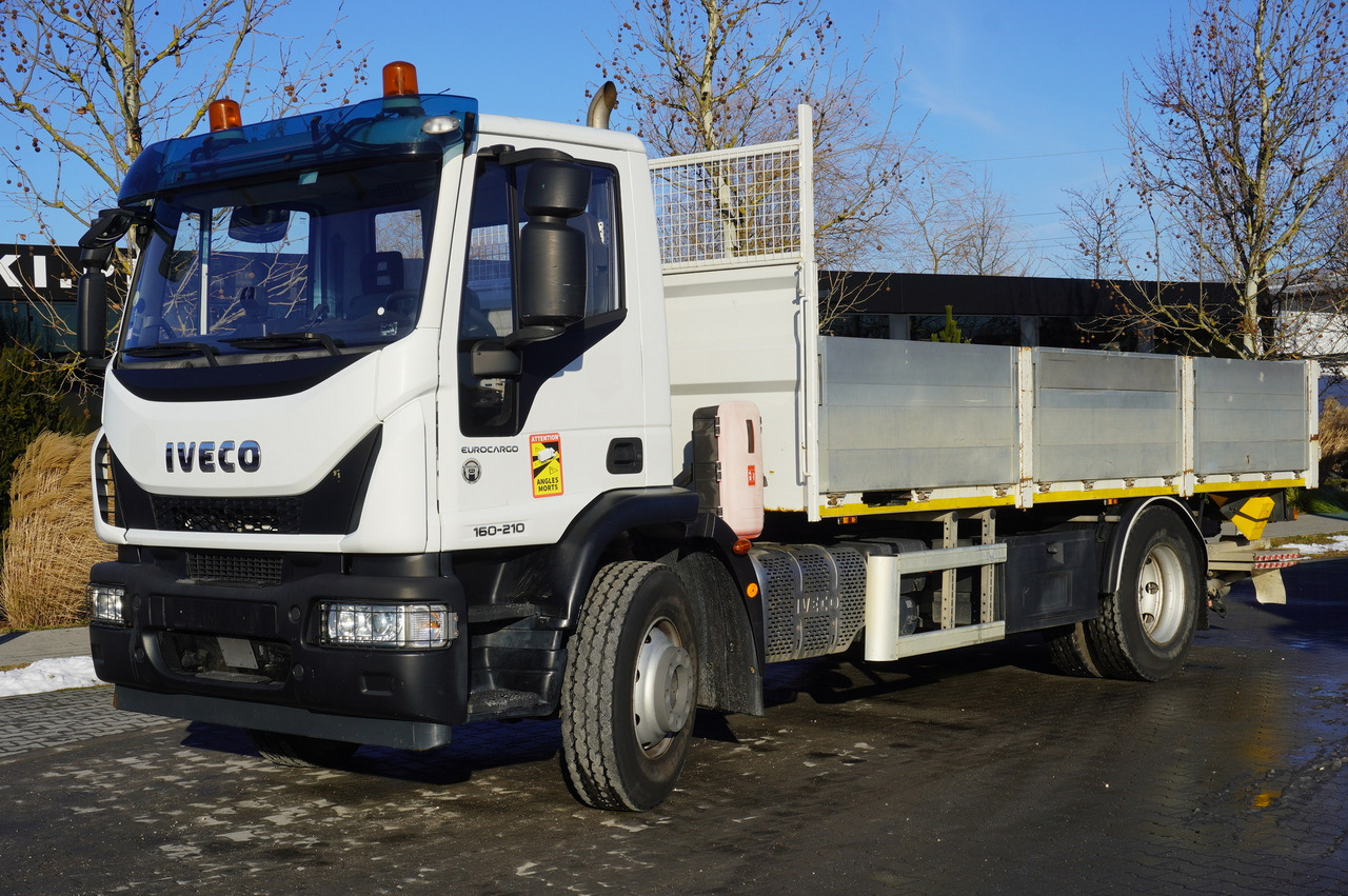 IVECO Eurocargo 160-210 / 75,000 km! / Dhollandia DHS072 lift 2000 kg - شاحنات مسطحة: صورة 1 IVECO Eurocargo 160-210 / 75,000 km! / Dhollandia DHS072 lift 2000 kg - شاحنات مسطحة: صورة 1