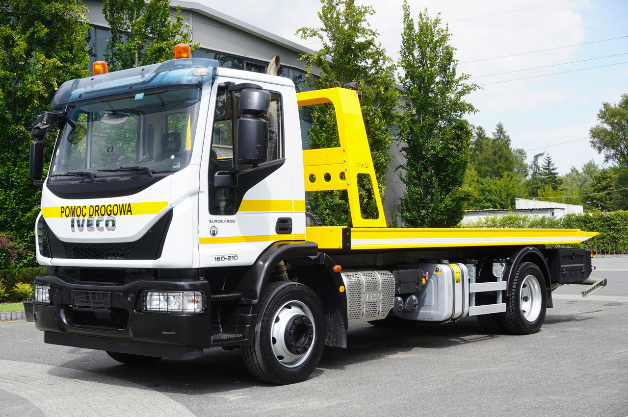 IVECO Eurocargo 160-210 / 75,000 km! / OMARS lowered tow truck platform / Fork - شاحنة سحب: صورة 2 IVECO Eurocargo 160-210 / 75,000 km! / OMARS lowered tow truck platform / Fork - شاحنة سحب: صورة 2