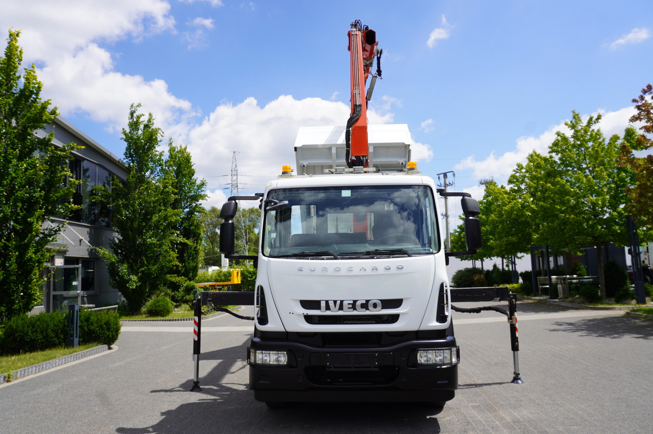 IVECO Eurocargo 160E22 EEV Dump truck / Bortmatic / Crane FASSI F95A.0.22 - شاحنات مسطحة, شاحنة كرين: صورة 2 IVECO Eurocargo 160E22 EEV Dump truck / Bortmatic / Crane FASSI F95A.0.22 - شاحنات مسطحة, شاحنة كرين: صورة 2
